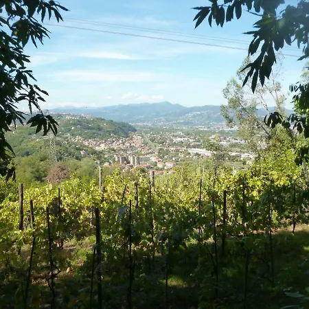 La Casa Nel Bosco-camera Con Giardino Vicino Lerici Trebiano